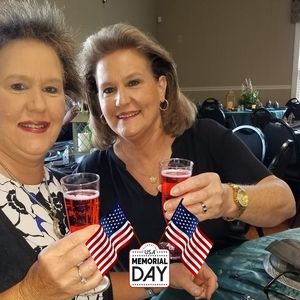 Meet your Posher, Debby